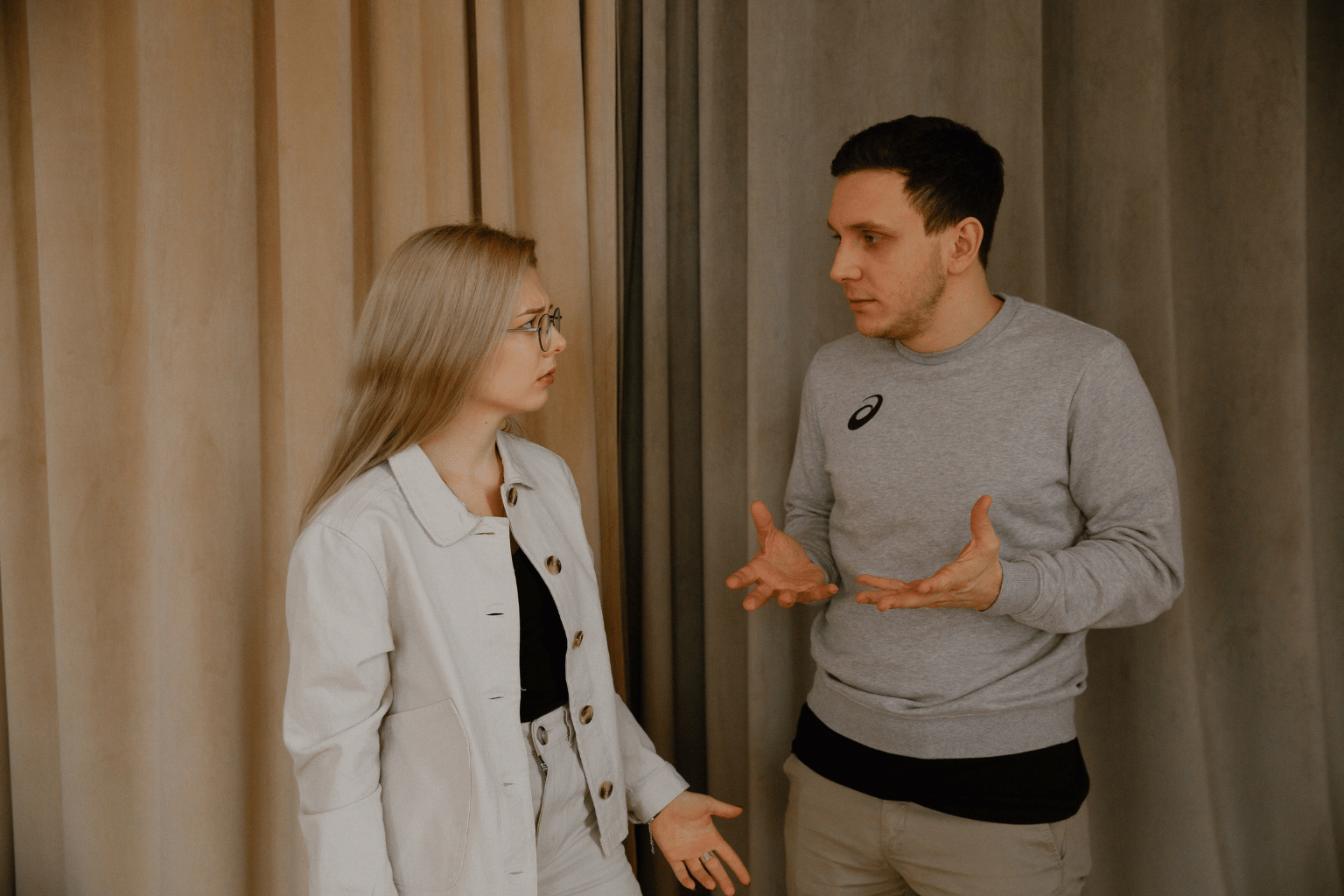  kako da prepoznaš razliku između ljubavi, brige i manipulacije